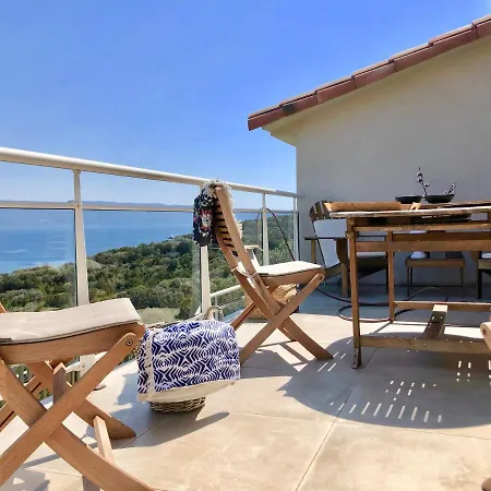 Les Marincelu Porto Pollo