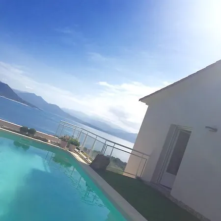 Villa Les Marincelu