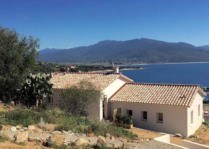 Les Marincelu Porto-Pollo